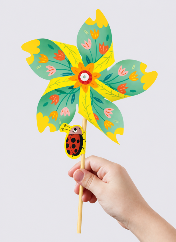 Avenir Make Your Own Flower Pinwheels – Craft Kit